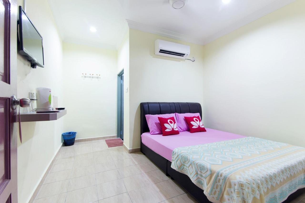 Kampung Guest House Pantai Cenang  Eksteriør billede