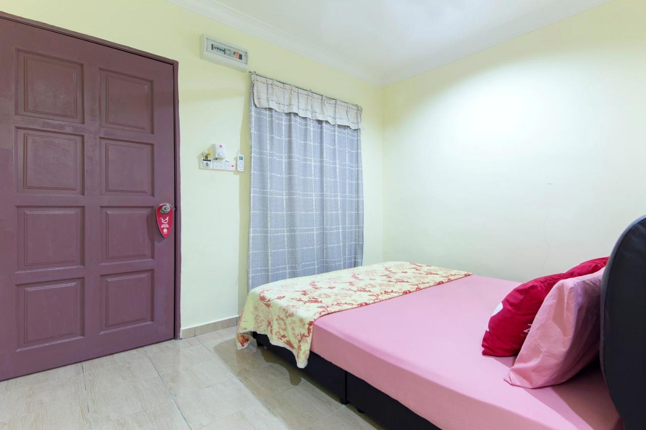 Kampung Guest House Pantai Cenang  Eksteriør billede